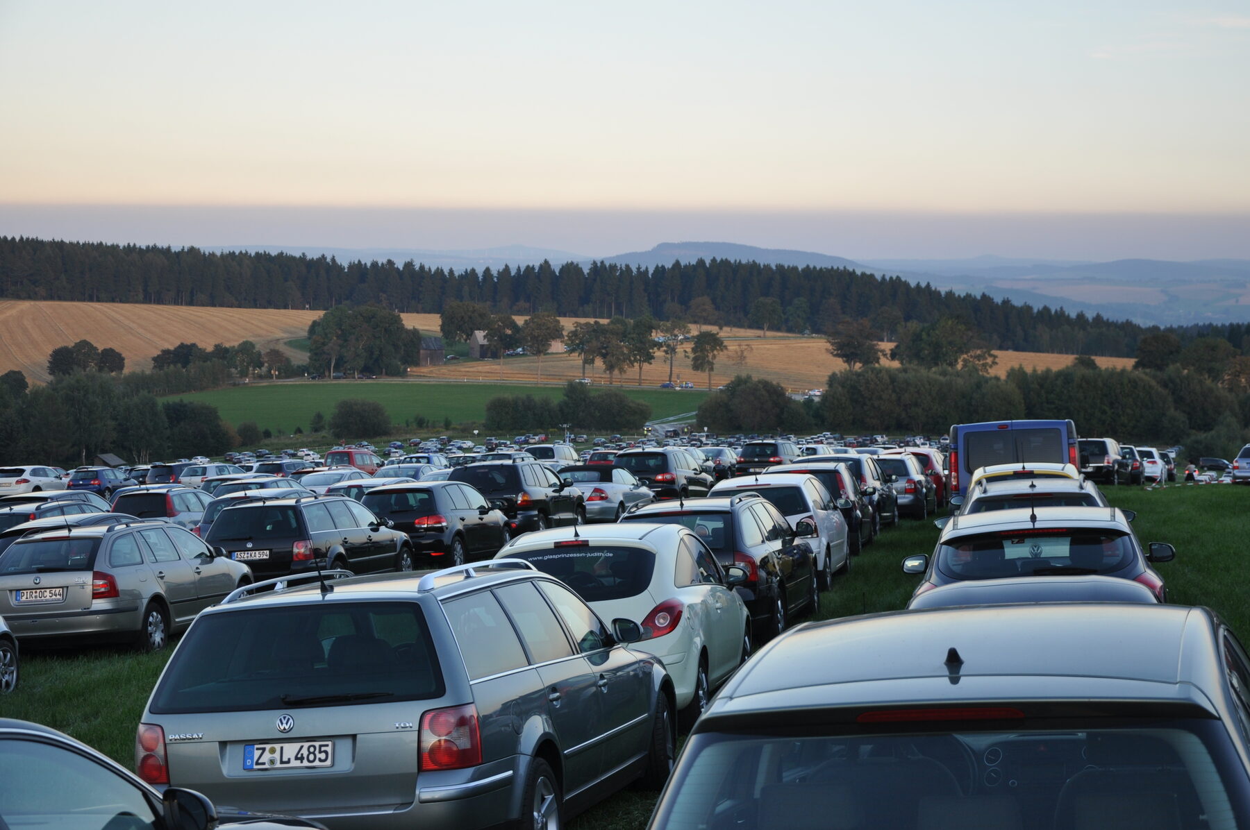 Bodenperspektive: gleichmäßige Reihen